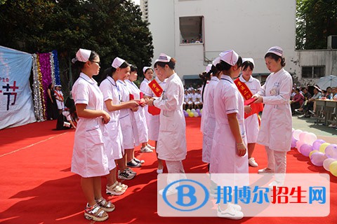 成都2021年以卫校为王牌专业的大专学校有哪些