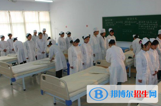 兰州2021年400分能上卫校吗