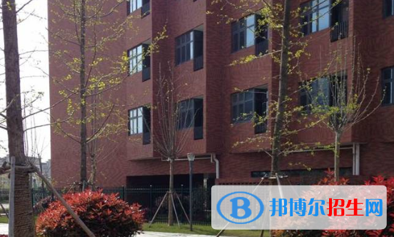 无锡大桥实验学校2021年招生办联系电话