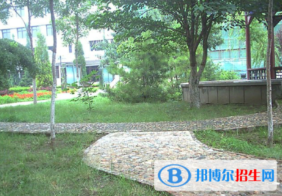 宣化第一中学2021年招生办联系电话