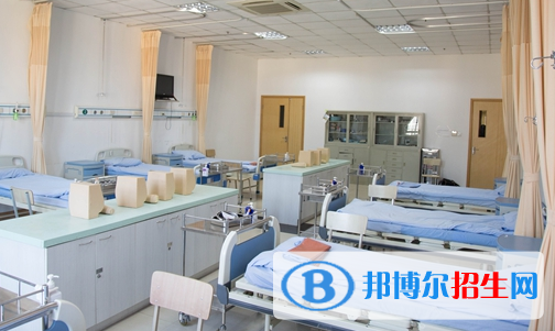 广州2021年初中生学卫校怎样