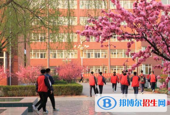 河北蒙古族高级中学2021年学费、收费多少