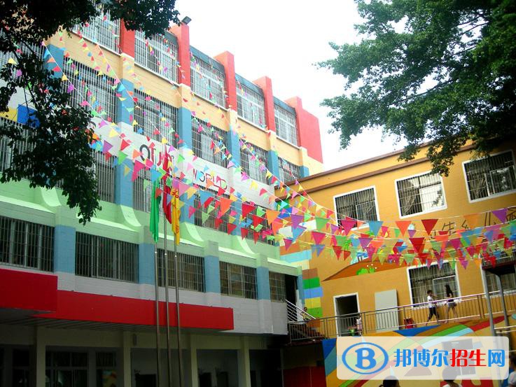 重庆2021年幼师学校有哪些专业适合女生