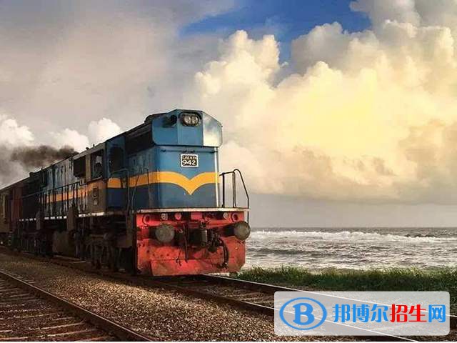 西安2021年初中生可以读什么铁路学校