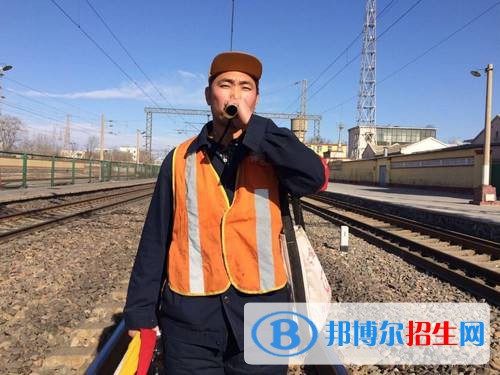 西安2021年初中生读什么铁路学校最好