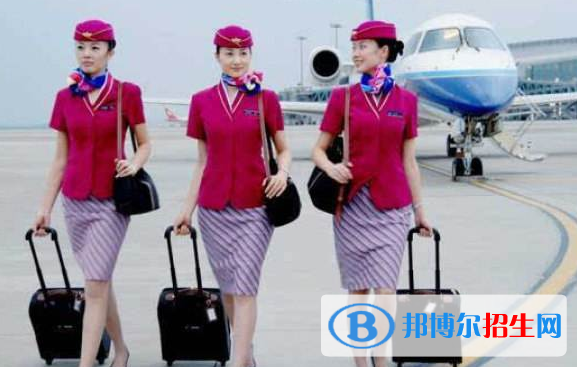 武汉2021年初中生可以上的航空服务学校