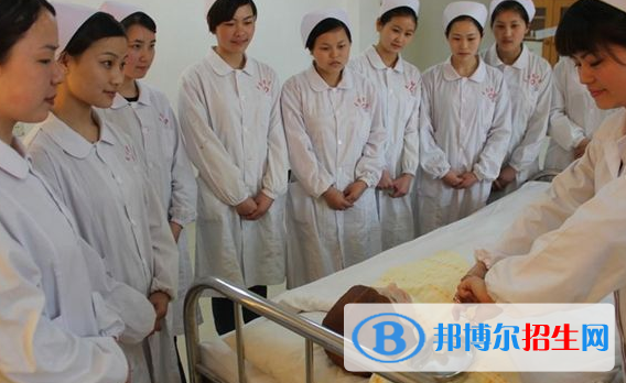 广州2021年哪些大学有卫校大专