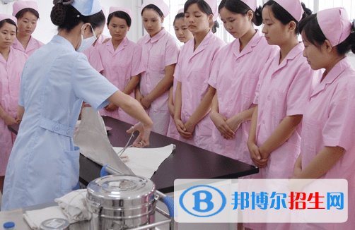 广州中专卫校专业课程
