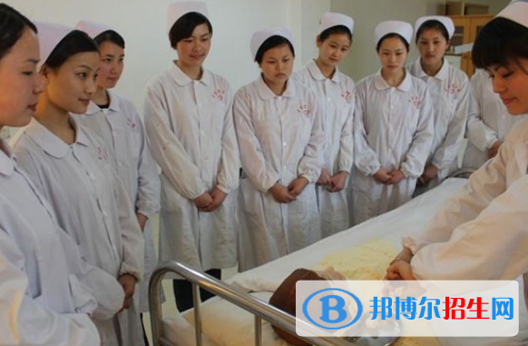 广州2021年初中生怎么考卫校