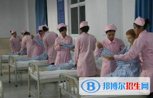 广州2021年初中生上卫校好吗