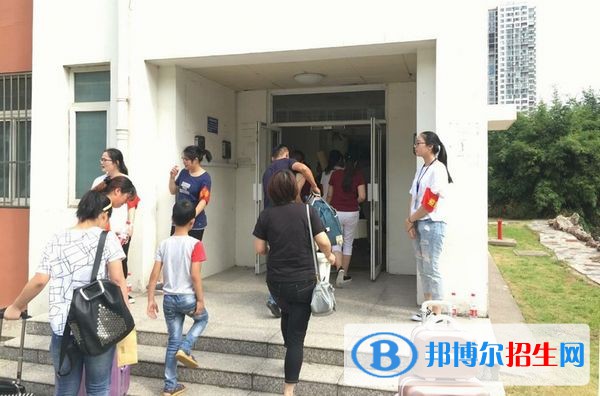 无锡卫生高等职业技术学校2021年报名条件、招生要求、招生对象