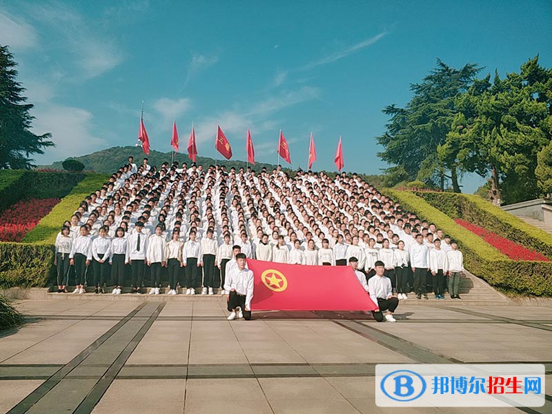 合肥2021年初中生报什么铁路学校好