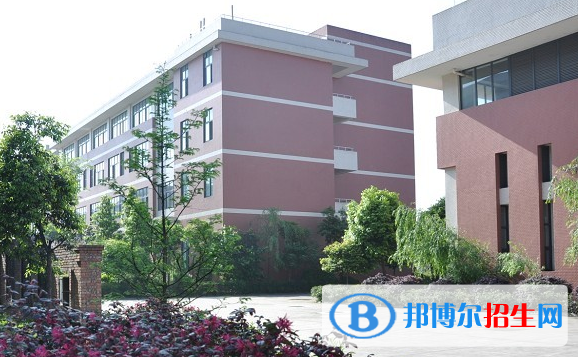 成都2021年初中毕业可以上什么中专学校