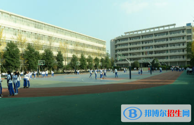 成都2021年初中生能读中专吗