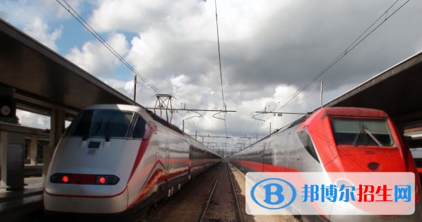 重庆2022年初中生读什么轨道交通学校好