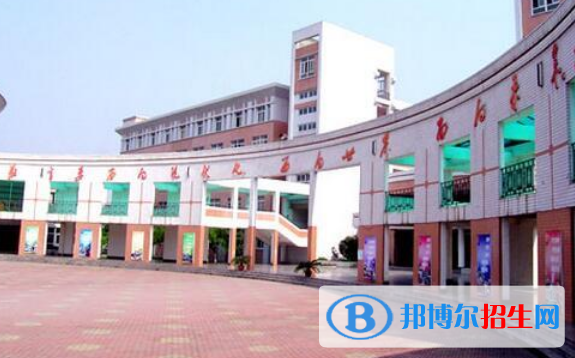 四川2021年初中毕业报什么中专学校最好