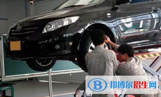 贵州2021年男生学什么汽修学校好