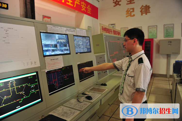 重庆2021年男生读什么轨道交通学校