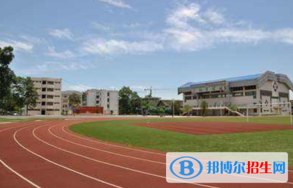 邛崃实验中学2021年排名