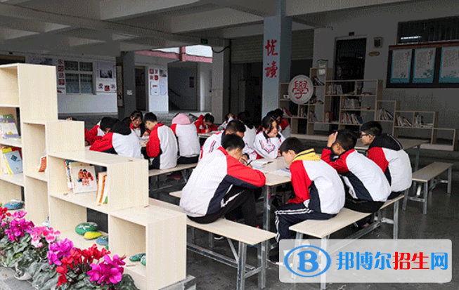 彭州隆丰中学2021年排名