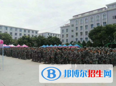 甘肃2021年初中生可以上中专吗<em></em><em></em>	