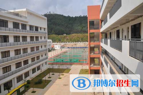 广东2021年初中生能上中专吗