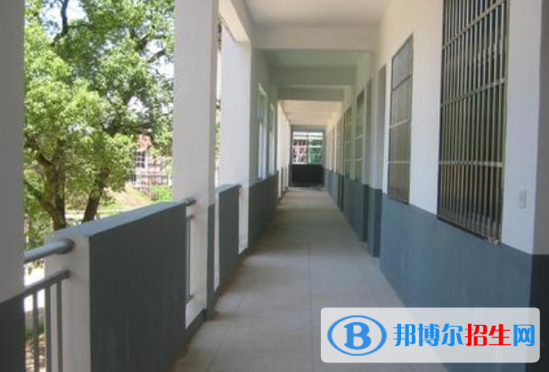 温江万春镇中学2021年排名