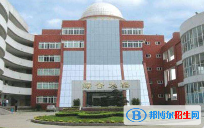 彭州中学2021年排名