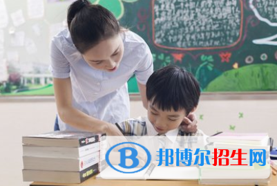 甘肃2021年中专学校一般上几年<em></em><em></em>	