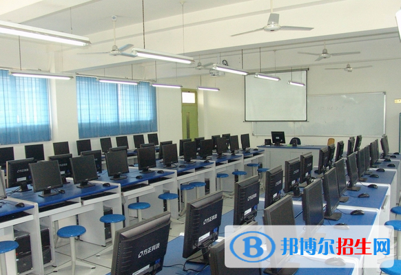 成都第二十八中学网站网址 
