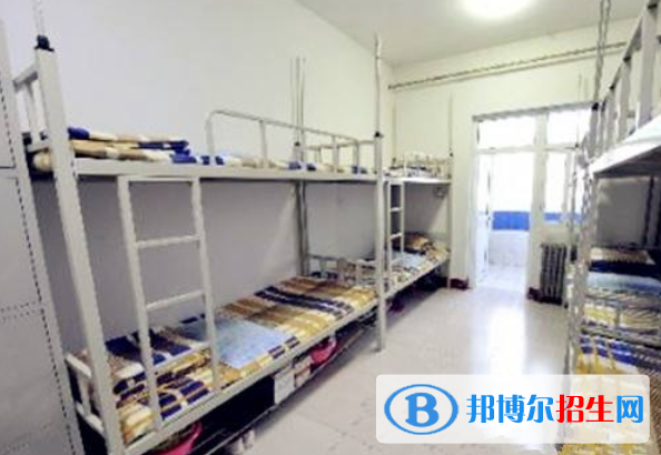 成都第二中学2021年宿舍条件