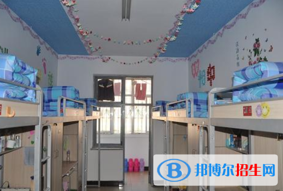 邛崃九年制实验学校2021年宿舍条件
