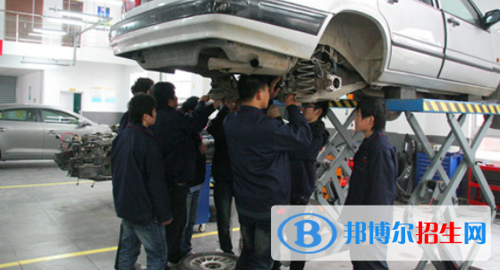 贵州2021年汽修学校学什么的
