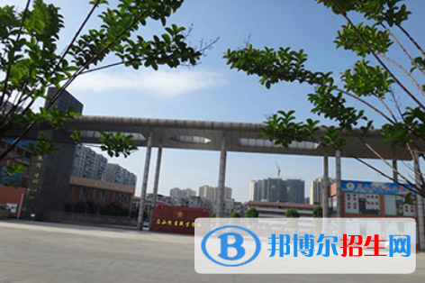 四川2021年上中专学校需要什么条件