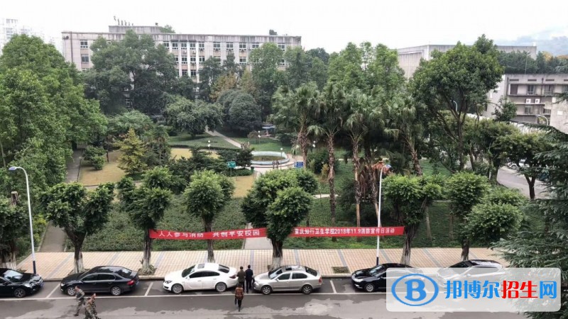 重庆2022年男生读什么护理学校