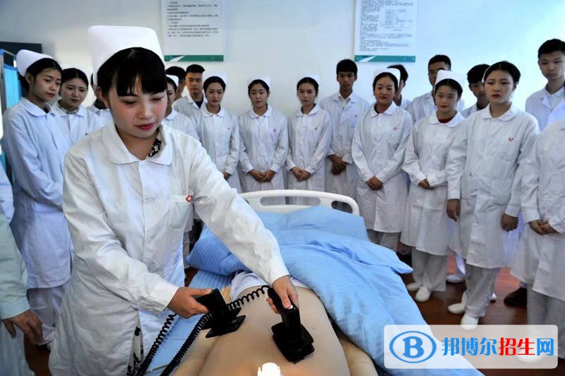 重庆2022年护理学校有什么专业适合女生