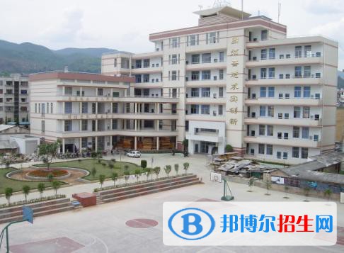 云南广播电视大学中专学校怎么样、好不好