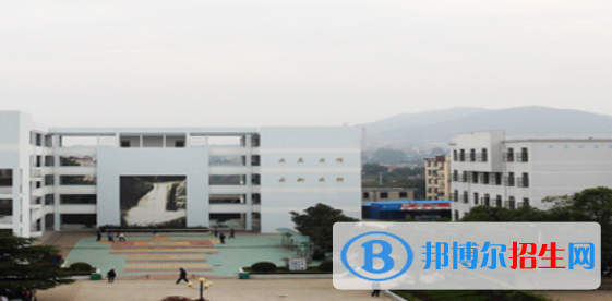 安徽2021年中专学校算什么学历