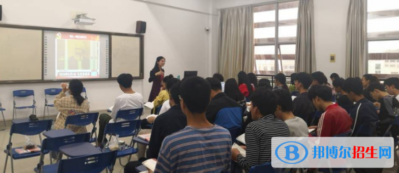 成都2021年电子商务学校哪家好