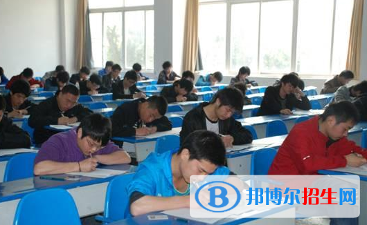 浙江2021年读中专学校可以考大学吗