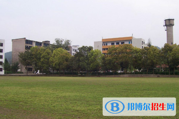云南省园艺场学校怎么样，好不好