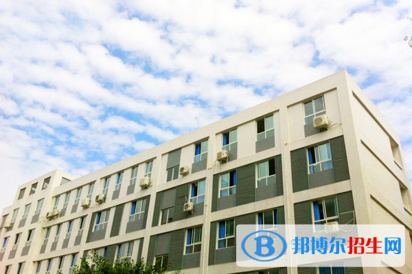 云南省园艺场学校2021年录取分数线