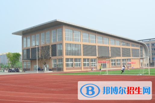成都2021年没有初中毕业可以读中专学校吗