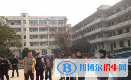 资中县水南高级职业中学2021年学费、收费多少