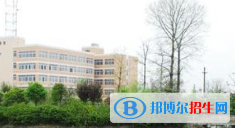 成都龙泉职业技术学校怎么样、好不好