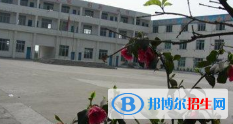 成都德圣中等职业学校怎么样、好不好