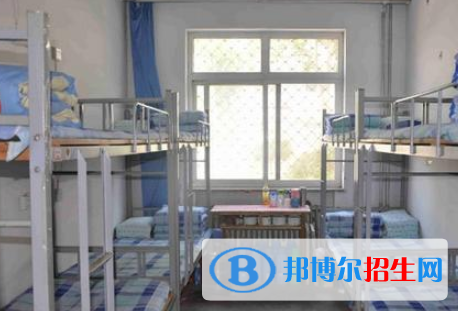 成都市第四十中学校2021年宿舍条件