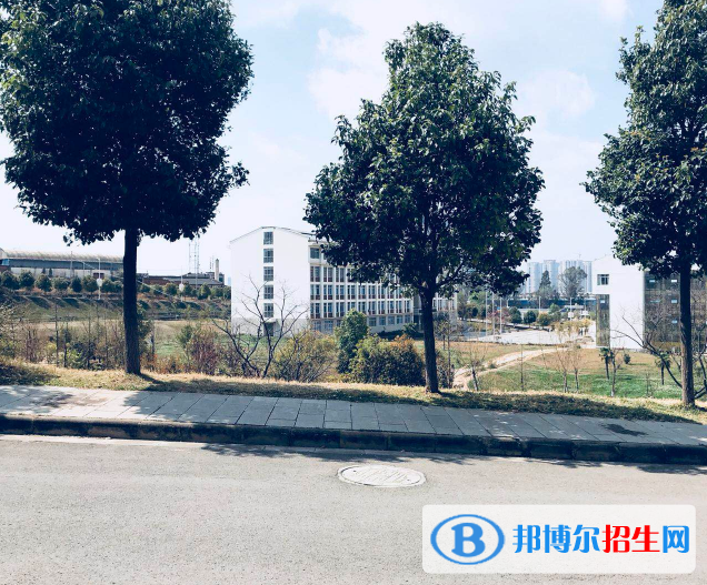 寻甸县职业高级中学2021年招生录取分数线