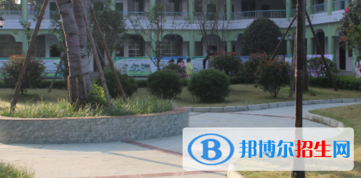 四川省青神中等职业学校怎么样、好不好
