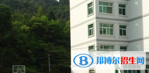 乐山市金盾职业学校怎么样、好不好